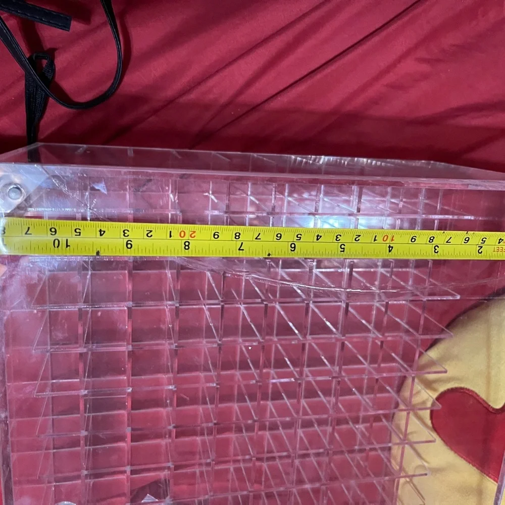 120grid acrylic lipstick holder